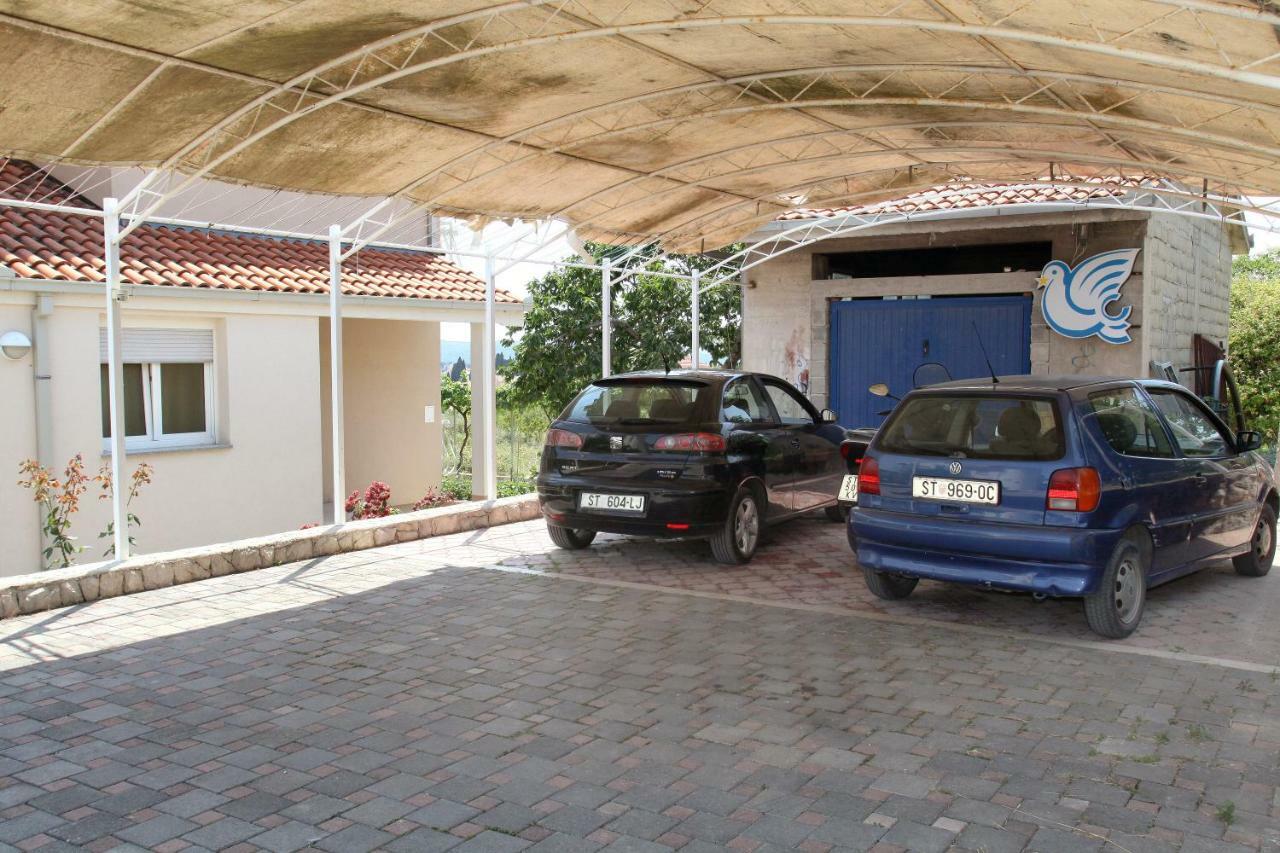 Apartman Dinka Trogir Exterior photo